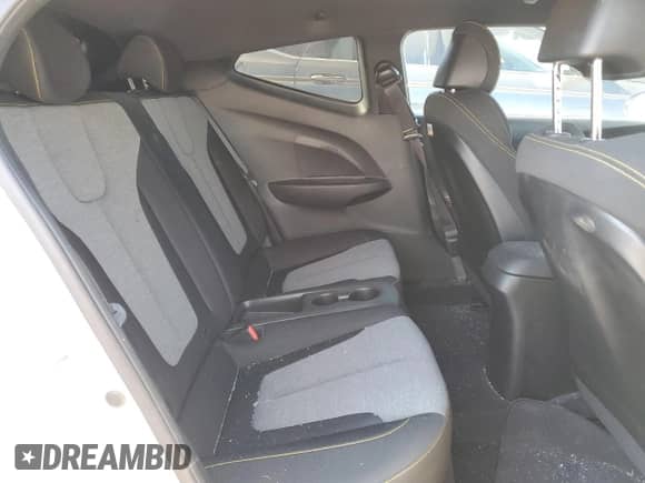 2021 Hyundai Veloster Turbo R-Spec z VIN KMHTH6AB7MU032480, wystawiony jako Copart lot #41617085 z przebiegiem 56 394 mil mil oraz Szkoda całkowita • Salvage title. Historia ofert i sprzedaży dostępna na DreamBid. Obrazek 10.