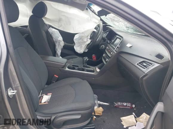 2018 Hyundai Sonata SE with VIN 5NPE24AF9JH714000, listed as a IAAI auction lot 43276452 with 158,999 mi miles and . Bid and sale history available at DreamBid. Image 5.