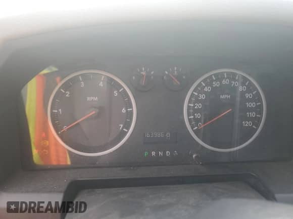 2011 Ram 1500 ST z VIN 3D7JB1EK8BG632408, wystawiony jako Copart lot #54150995 z przebiegiem 163 986 mil mil oraz Szkoda całkowita • Salvage title. Historia ofert i sprzedaży dostępna na DreamBid. Obrazek 9.