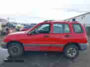 2002 Chevrolet Tracker with VIN 2CNBJ13C726908601, listed as a IAAI auction lot 43432764 with 117,301 mi miles and . Bid and sale history available at DreamBid. Image 14.