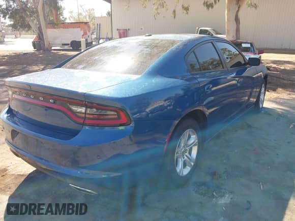 2021 Dodge Charger SXT with VIN 2C3CDXBGXMH530275, listed as a IAAI auction lot 43151728 with 50,617 mi miles and . Bid and sale history available at DreamBid. Image 4.