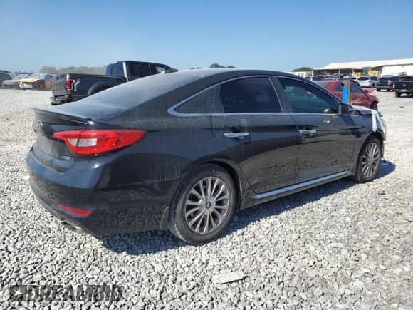 2015 Hyundai Sonata Limited z VIN 5NPE34AF7FH234574, wystawiony jako Copart lot #80663415 z przebiegiem 115 285 mil mil oraz Szkoda całkowita • Salvage title. Historia ofert i sprzedaży dostępna na DreamBid. Obrazek 3.