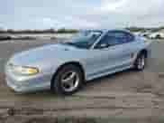 1996 Ford Mustang z VIN 1FALP4047TF106715, wystawiony jako Copart lot #78658044 z przebiegiem 60 205 mil mil oraz Szkoda całkowita • Salvage title. Historia ofert i sprzedaży dostępna na DreamBid. Obrazek 1.