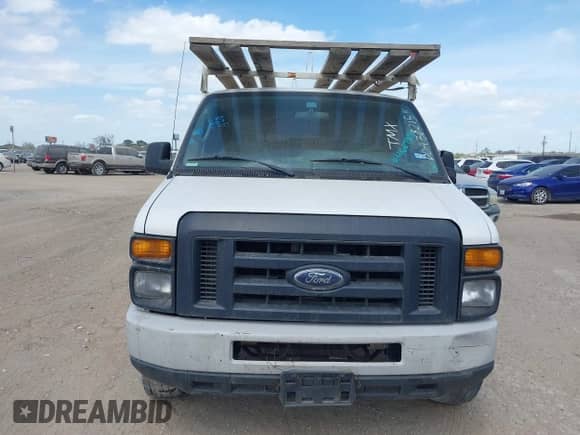 2013 Ford Econoline Cargo Commercial с VIN 1FTSE3EL4DDA38215, выставлен на аукционе IAAI как лот 41627924 с пробегом 181 821 миль миль и . История ставок и продаж доступна на DreamBid. Изображение 12.