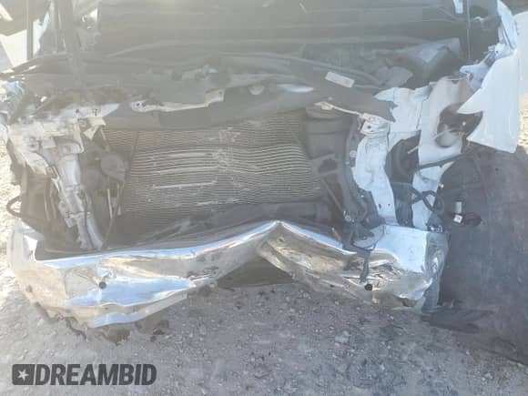 2019 Chevrolet Silverado 1500 LTZ с VIN 1GCPWEED2KZ118961, выставлен на аукционе Copart как лот 47237695 с пробегом 70 876 миль миль и Списание • Salvage title. История ставок и продаж доступна на DreamBid. Изображение 11.