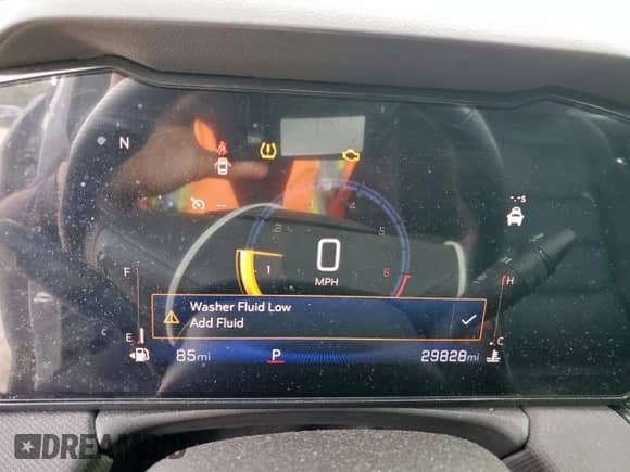 2024 Chevrolet TrailBlazer RS with VIN KL79MTSL0RB075526, listed as a Copart auction lot 83771865 with 29,828 mi miles and Salvage title. Bid and sale history available at DreamBid. Image 9.