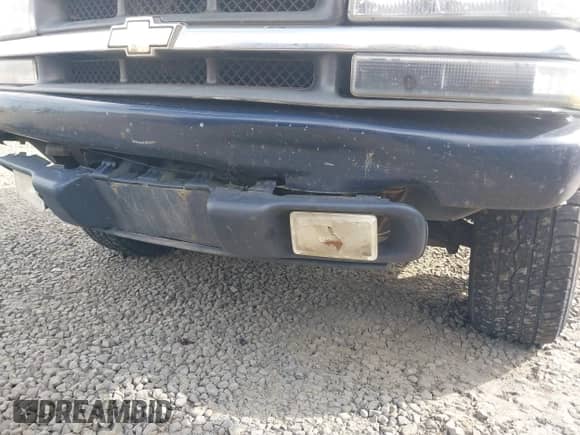 2000 Chevrolet S-10 LS с VIN 1GCDT19W8Y8282116, выставлен на аукционе IAAI как лот 43465405 с пробегом 149 450 миль миль и . История ставок и продаж доступна на DreamBid. Изображение 6.