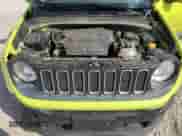 2017 Jeep Renegade Latitude с VIN ZACCJBBBXHPF26498, выставлен на аукционе Copart как лот 81932275 с пробегом 167 164 миль миль и Списание • Salvage title. История ставок и продаж доступна на DreamBid. Изображение 12.