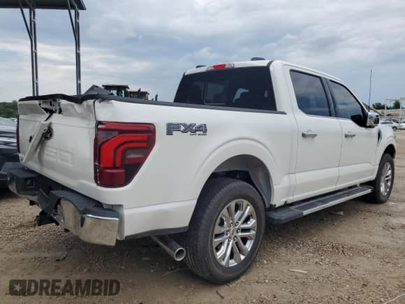 2024 Ford F-150 Lariat с VIN 1FTFW5L58RFA75357, выставлен на аукционе Copart как лот 58358555 с пробегом 5 849 миль миль и Списание • Salvage title. История ставок и продаж доступна на DreamBid. Изображение 3.
