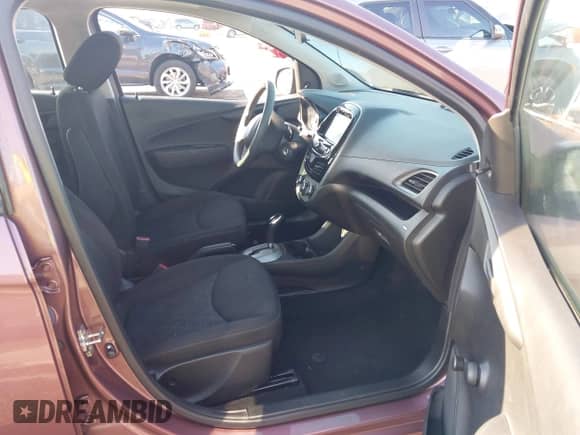 2019 Chevrolet Spark LS с VIN KL8CB6SA3KC810085, выставлен на аукционе IAAI как лот 43328512 с пробегом 39 070 миль миль и . История ставок и продаж доступна на DreamBid. Изображение 5.