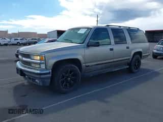 1999 Chevrolet Suburban с VIN 1GNFK16R2XJ569363, выставлен на аукционе IAAI как лот 43489190 с пробегом 125 296 миль миль и . История ставок и продаж доступна на DreamBid. Изображение 2.