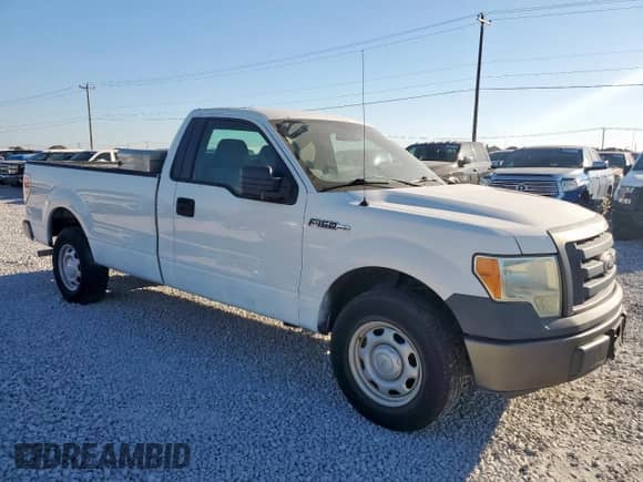 2011 Ford F-150 XL with VIN 1FTMF1CM1BKD38762, listed as a Copart auction lot 80412245 with 225,468 mi miles and Clean title. Bid and sale history available at DreamBid. Image 4.