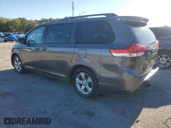 2012 Toyota Sienna LE AAS with VIN 5TDKK3DC7CS257604, listed as a Copart auction lot 87441625 with 234,579 mi miles and Clean title. Bid and sale history available at DreamBid. Image 2.