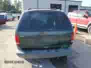 1998 Dodge Caravan with VIN 2B4FP25B1WR827822, listed as a Copart auction lot 70676574 with 192,726 mi miles and Salvage title. Bid and sale history available at DreamBid. Image 6.