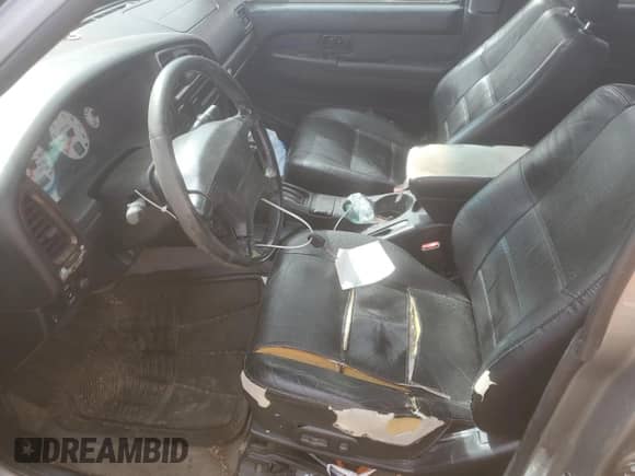 2001 Nissan Pathfinder LE с VIN JN8DR09Y01W614811, выставлен на аукционе Copart как лот 50898765 с пробегом 248 970 миль миль и Списание • Salvage title. История ставок и продаж доступна на DreamBid. Изображение 7.