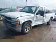 2002 Chevrolet Silverado 1500 z VIN 1GCEC14WX2Z146163, wystawiony jako IAAI lot #41520765 z przebiegiem 195 742 mil mil oraz . Historia ofert i sprzedaży dostępna na DreamBid. Obrazek 18.