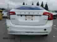 2017 Volvo S60 Inscription с VIN LYV402HK1HB134100, выставлен на аукционе Copart как лот 65956695 с пробегом 96 718 миль миль и Списание • Salvage title. История ставок и продаж доступна на DreamBid. Изображение 6.
