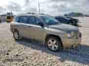2007 Jeep Compass Sport with VIN 1J8FT47W67D196394, listed as a Copart auction lot 63384155 with 197,387 mi miles and Clean title. Bid and sale history available at DreamBid. Image 4.
