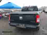 2024 Ram 1500 Big Horn z VIN 1C6RRFFG2RN129322, wystawiony jako IAAI lot #41928116 z przebiegiem 13 303 mil mil oraz . Historia ofert i sprzedaży dostępna na DreamBid. Obrazek 16.