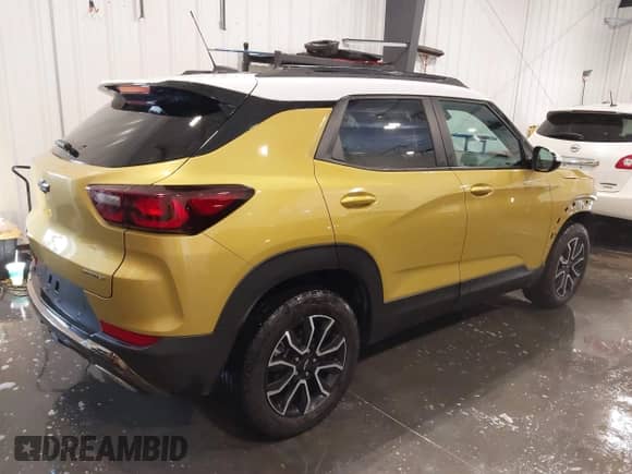 2024 Chevrolet TrailBlazer ACTIV with VIN KL79MVSL6RB102806, listed as a IAAI auction lot 42007166 with 6,401 mi miles and . Bid and sale history available at DreamBid. Image 4.