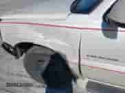 2004 Cadillac Escalade with VIN 1GYEC63TX4R299594, listed as a IAAI auction lot 41833184 with 320,822 mi miles and . Bid and sale history available at DreamBid. Image 6.