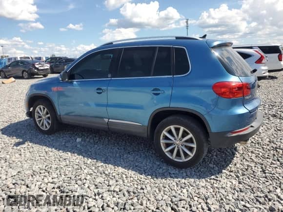 2017 Volkswagen Tiguan Wolfsburg Edition с VIN WVGRV7AX9HK020806, выставлен на аукционе Copart как лот 68685905 с пробегом 130 154 миль миль и Чистый • Clean title. История ставок и продаж доступна на DreamBid. Изображение 2.