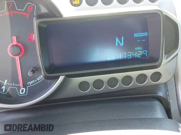 2014 Chevrolet Sonic LT с VIN 1G1JC5SH5E4198868, выставлен на аукционе IAAI как лот 43293255 с пробегом 173 429 миль миль и . История ставок и продаж доступна на DreamBid. Изображение 14.