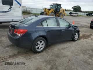 2016 Chevrolet Cruze LT z VIN 1G1PE5SB3G7224403, wystawiony jako Copart lot #86536785 z przebiegiem 57 275 mil mil oraz Nie do naprawy • Non repairable. Historia ofert i sprzedaży dostępna na DreamBid. Obrazek 3.