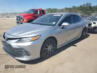 2021 Toyota Camry XLE with VIN 4T1F11AK1MU584626, listed as a Copart auction lot 86456475 with 83,097 mi miles and Salvage title. Bid and sale history available at DreamBid. Image 1.