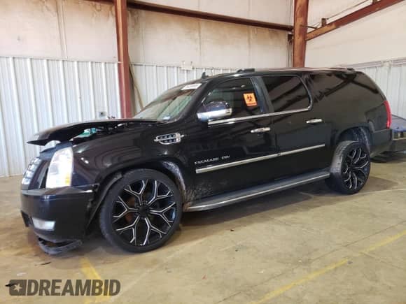 2012 Cadillac Escalade ESV Luxury с VIN 1GYS3HEF7CR218331, выставлен на аукционе Copart как лот 56408695 с пробегом 169 077 миль миль и Списание • Salvage title. История ставок и продаж доступна на DreamBid. Изображение 1.