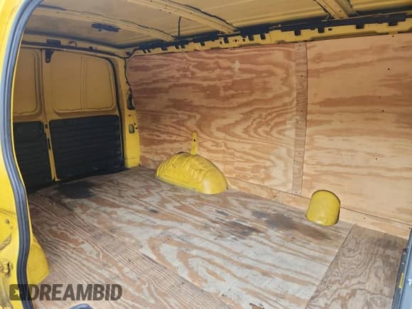 2020 Chevrolet Express Cargo с VIN 1GCWGAFP7L1225904, выставлен на аукционе Copart как лот 67409445 с пробегом 163 758 миль миль и Чистый • Clean title. История ставок и продаж доступна на DreamBid. Изображение 10.