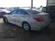 2015 Hyundai Sonata Limited z VIN KMHEC4A49FA137569, wystawiony jako IAAI lot #43418501 z przebiegiem 170 045 mil mil oraz . Historia ofert i sprzedaży dostępna na DreamBid. Obrazek 3.