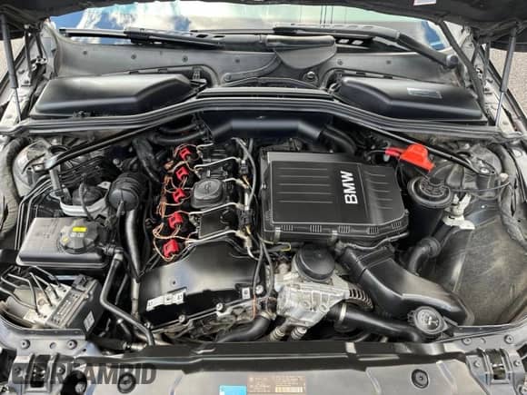 2010 BMW 5 Series 535i xDrive с VIN WBAPT7C53AC237231, выставлен на аукционе Copart как лот 47680445 с пробегом 158 431 миль миль и Списание • Salvage title. История ставок и продаж доступна на DreamBid. Изображение 7.