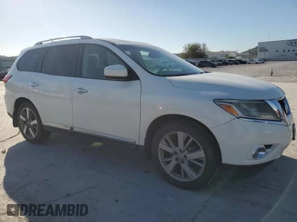 2014 Nissan Pathfinder S z VIN 5N1AR2MM4EC711107, wystawiony jako Copart lot #82232645 z przebiegiem 188 794 mil mil oraz Czysty tytuł • Clean title. Historia ofert i sprzedaży dostępna na DreamBid. Obrazek 4.