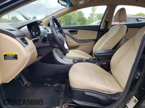 2012 Hyundai Elantra GLS с VIN KMHDH4AE6CU397749, выставлен на аукционе Copart как лот 70565465 с пробегом 147 007 миль миль и Списание • Salvage title. История ставок и продаж доступна на DreamBid. Изображение 7.