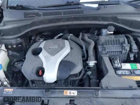 2014 Hyundai Santa Fe with VIN 5XYZU3LA5EG227817, listed as a IAAI auction lot 43073735 with 92,029 mi miles and . Bid and sale history available at DreamBid. Image 10.