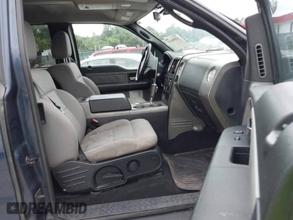 2005 Ford F-150 XLT с VIN 1FTPX04535KC99043, выставлен на аукционе IAAI как лот 43569750 с пробегом 200 722 миль миль и . История ставок и продаж доступна на DreamBid. Изображение 5.