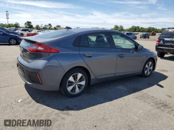 2019 Hyundai Ioniq с VIN KMHC65LD8KU157581, выставлен на аукционе Copart как лот 68888735 с пробегом 86 171 миль миль и Списание • Salvage title. История ставок и продаж доступна на DreamBid. Изображение 3.