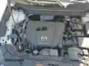 2025 Mazda CX-5 S Preferred z VIN JM3KFBCL8S0538643, wystawiony jako Copart lot #83922205 z przebiegiem 4 763 mil mil oraz Szkoda całkowita • Salvage title. Historia ofert i sprzedaży dostępna na DreamBid. Obrazek 14.