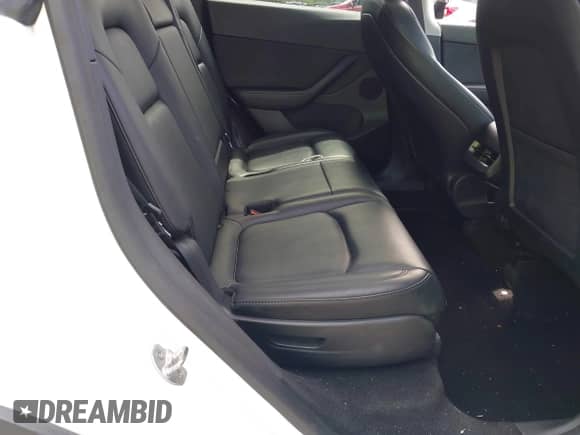 2022 Tesla Model Y Long Range с VIN 7SAYGAEE9NF429450, выставлен на аукционе IAAI как лот 42707891 с пробегом 68 981 миль миль и . История ставок и продаж доступна на DreamBid. Изображение 8.