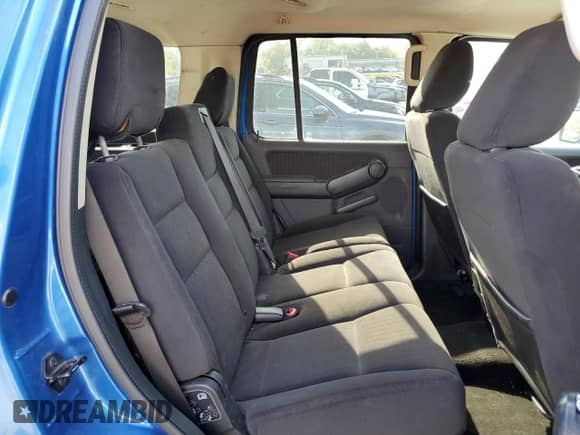 2010 Ford Explorer XLT with VIN 1FMEU7DEXAUA66828, listed as a Copart auction lot 84161265 with 311,747 mi miles and Salvage title. Bid and sale history available at DreamBid. Image 11.