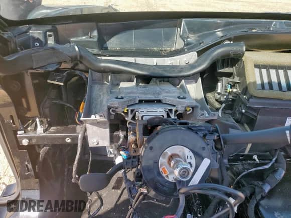 2010 Chevrolet Corvette ZR1 3ZR с VIN 1G1YN2DT6A5800982, выставлен на аукционе Copart как лот 61148205 с пробегом Не указан миль и Списание • Salvage title. История ставок и продаж доступна на DreamBid. Изображение 9.