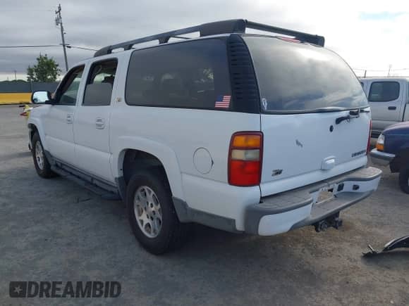 2002 Chevrolet Suburban LT с VIN 3GNFK16T72G327657, выставлен на аукционе IAAI как лот 42803663 с пробегом Не указан миль и . История ставок и продаж доступна на DreamBid. Изображение 3.