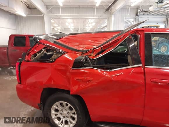 2019 Chevrolet Tahoe LS with VIN 1GNSKAEC4KR331746, listed as a IAAI auction lot 41946405 with 72,617 mi miles and . Bid and sale history available at DreamBid. Image 6.