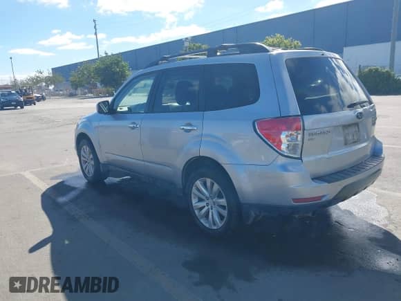 2012 Subaru Forester X Limited z VIN JF2SHAEC2CH404404, wystawiony jako IAAI lot #43559029 z przebiegiem 190 693 mil mil oraz . Historia ofert i sprzedaży dostępna na DreamBid. Obrazek 3.