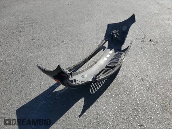 2005 BMW Z4 3.0i с VIN 4USBT53505LU11449, выставлен на аукционе Copart как лот 59117535 с пробегом 83 103 миль миль и Списание • Salvage title. История ставок и продаж доступна на DreamBid. Изображение 12.