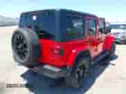 2022 Jeep Wrangler Unlimited Sahara z VIN 1C4JJXP65NW229704, wystawiony jako IAAI lot #42715022 z przebiegiem Nie podano mil oraz . Historia ofert i sprzedaży dostępna na DreamBid. Obrazek 4.