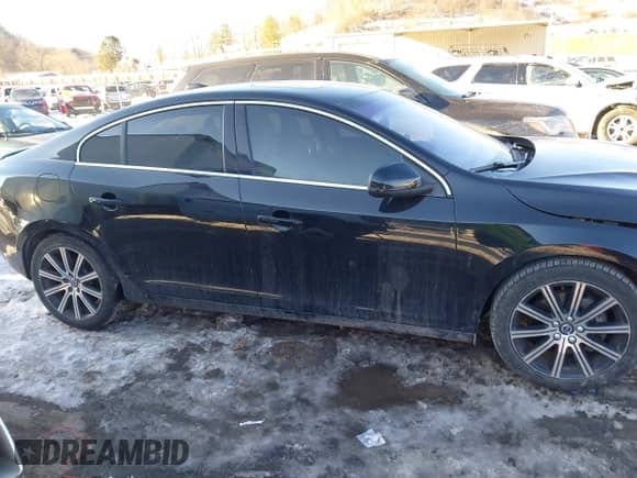 2018 Volvo S60 Inscription с VIN LYV402TKXJB179615, выставлен на аукционе IAAI как лот 41410095 с пробегом 181 529 миль миль и . История ставок и продаж доступна на DreamBid. Изображение 13.