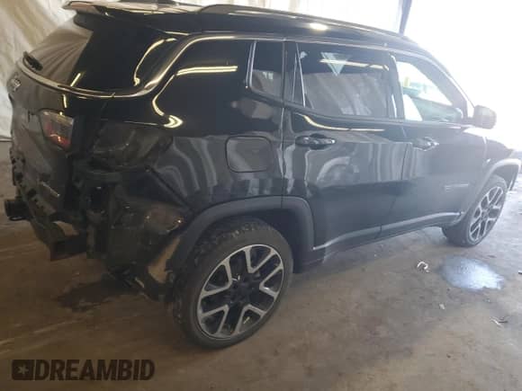 2018 Jeep Compass Limited с VIN 3C4NJDCB9JT113439, выставлен на аукционе Copart как лот 82579405 с пробегом 62 315 миль миль и Списание • Salvage title. История ставок и продаж доступна на DreamBid. Изображение 3.