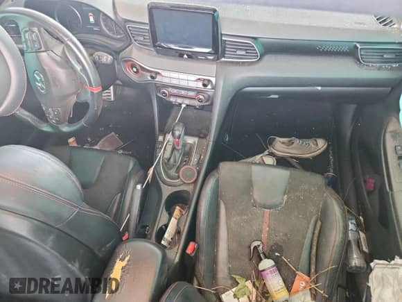 2019 Hyundai Veloster Turbo z VIN KMHTH6AB4KU002155, wystawiony jako Copart lot #72090385 z przebiegiem 135 523 mil mil oraz Szkoda całkowita • Salvage title. Historia ofert i sprzedaży dostępna na DreamBid. Obrazek 8.